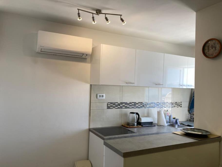 Apartment Sun&Sea, Senj, Prvi Red Do Mora Senj  Ngoại thất bức ảnh