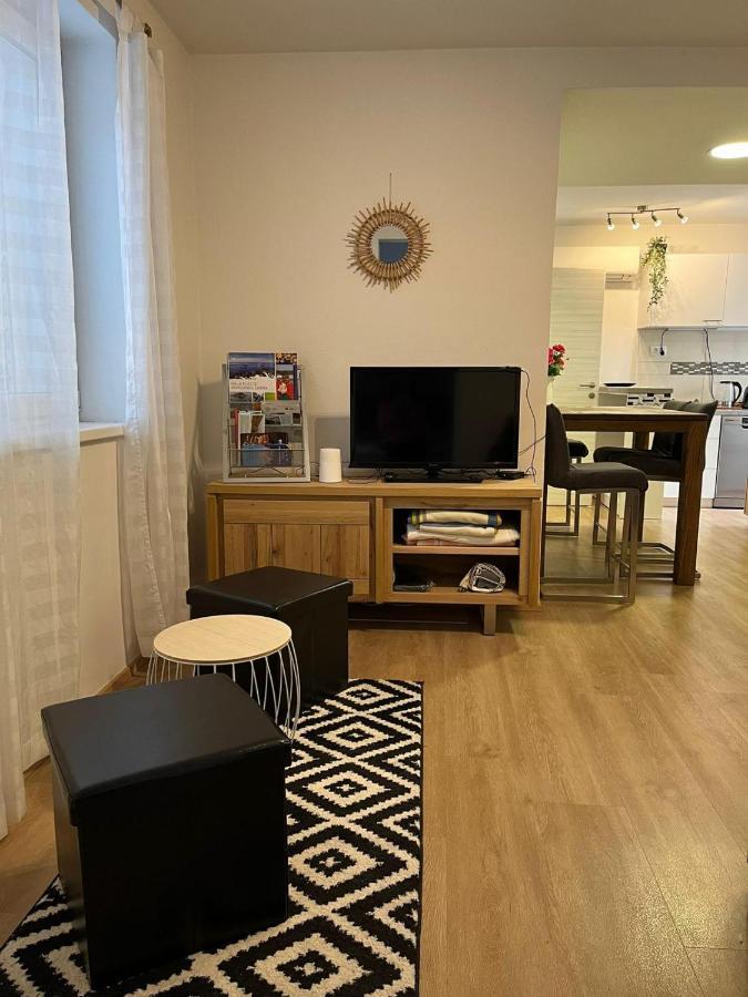 Apartment Sun&Sea, Senj, Prvi Red Do Mora Senj  Ngoại thất bức ảnh