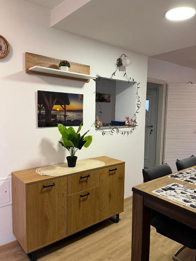 Apartment Sun&Sea, Senj, Prvi Red Do Mora Senj  Ngoại thất bức ảnh