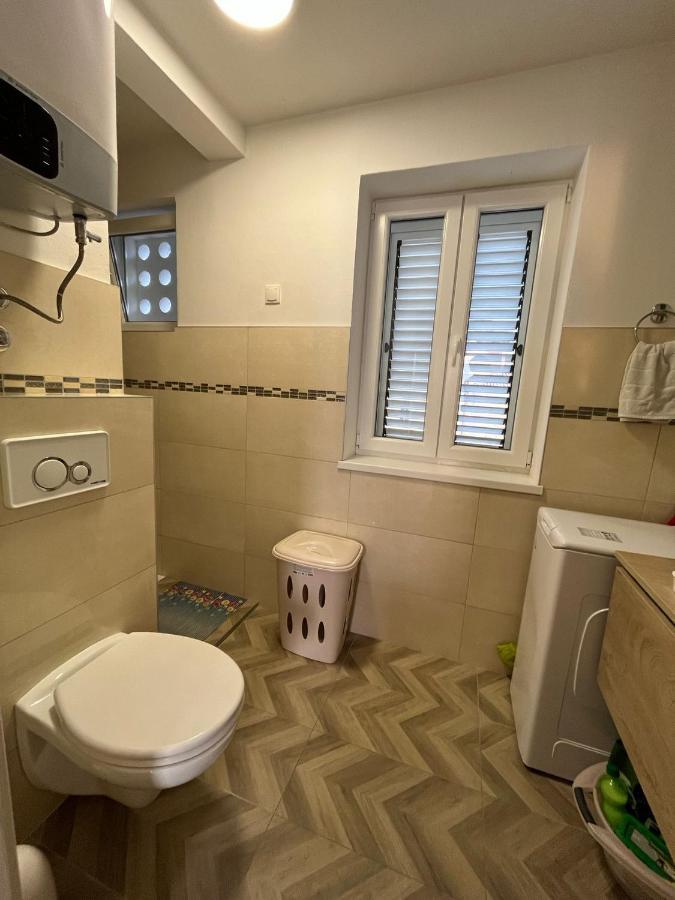 Apartment Sun&Sea, Senj, Prvi Red Do Mora Senj  Ngoại thất bức ảnh